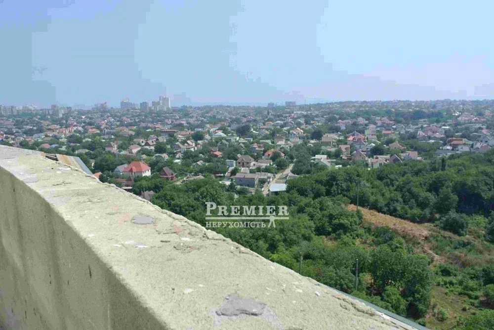 Терміновий продаж! 2х кімнатна квартира 76м2 на Таїрова Здан