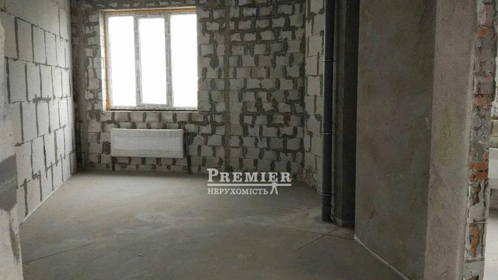 Терміновий продаж! 2х кімнатна квартира 76м2 на Таїрова Здан