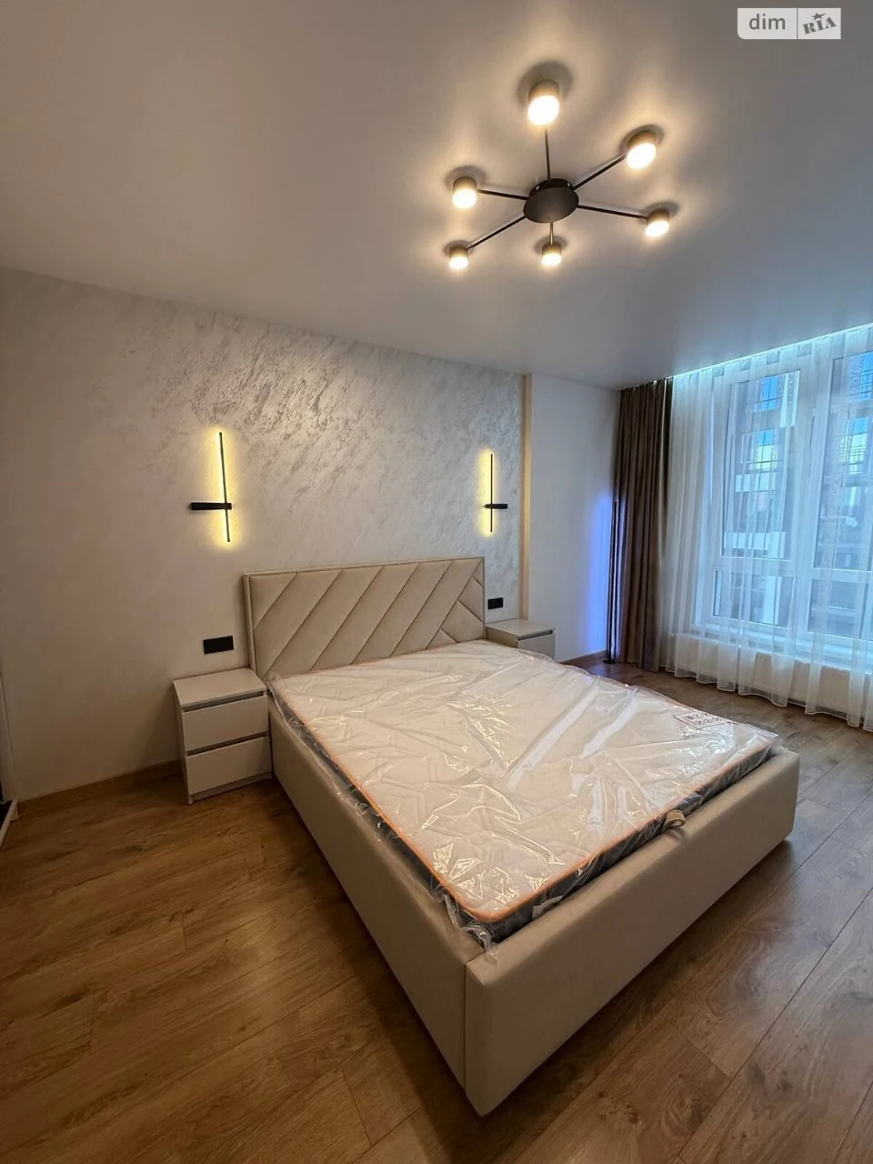 Продаж Квартира Рінь