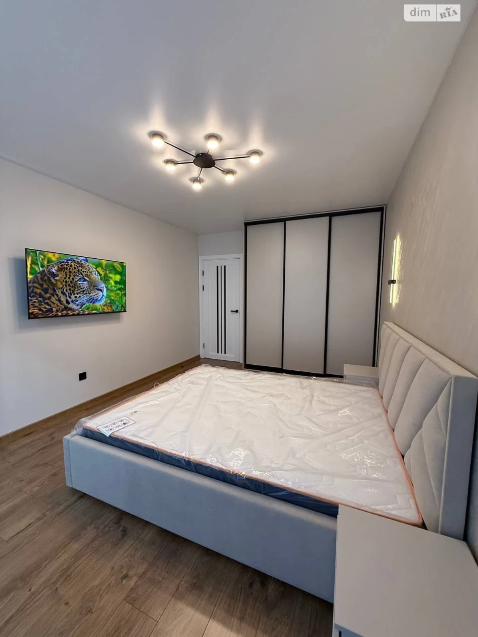 Продаж Квартира Рінь