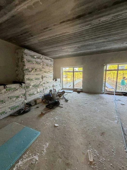 Продаж тауну в Опришівцях