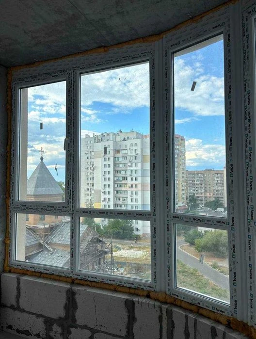 Продаж  3- кімнатної квартири