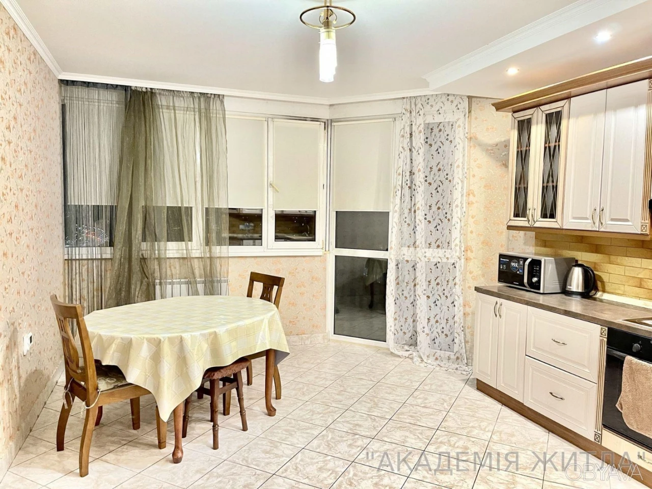 3-комнатная квартира, 106 м.кв.