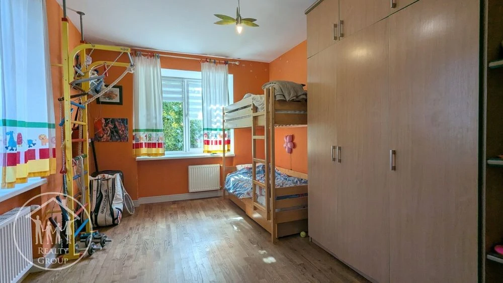 Продаж2-кімнатної квартири 70м2  забудовник Карпатбуд