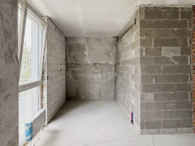 Квартира. Київ, Салютна вул., 2к