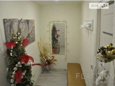 Продаж 1к квартири 32 кв. м на просп. Голосіївський 21 • ID
