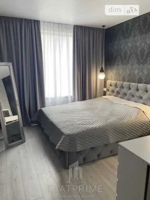 Продаж 2к квартири 68 кв. м на вул. Академіка Заболотного 1В