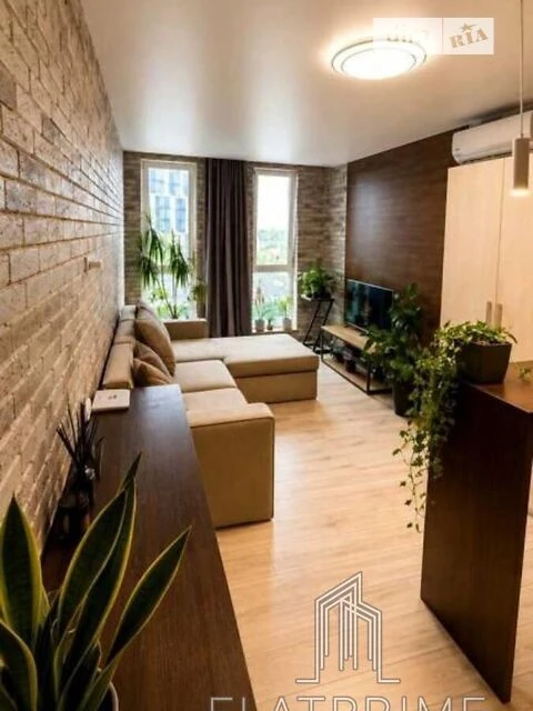Продаж 1к квартири 30 кв. м на вул. Центральна 21А • ID 3479