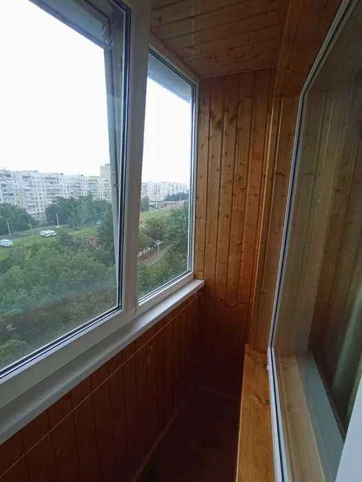 Продам 1 кім кв вул. Ак. Павлова