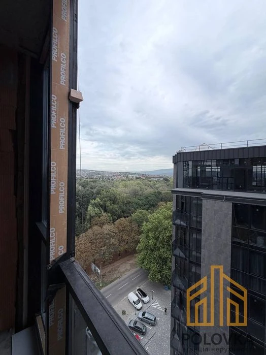 Продаж 2-кімнатної квартири в ЖК Уж таверс