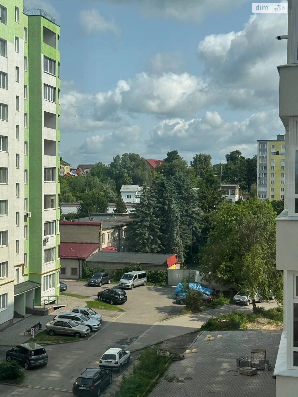 Продаж Квартира Виставка