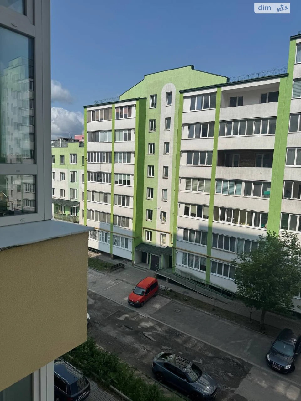 Продаж Квартира Виставка