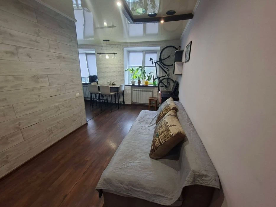 Продаж 2 кім. кв. Проспект Миру