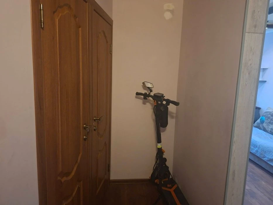 Продаж 2 кім. кв. Проспект Миру