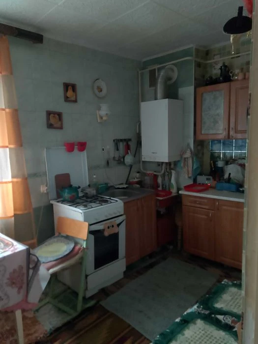 Продаж 1/4 будинку р-н міської Стоматполіклініки