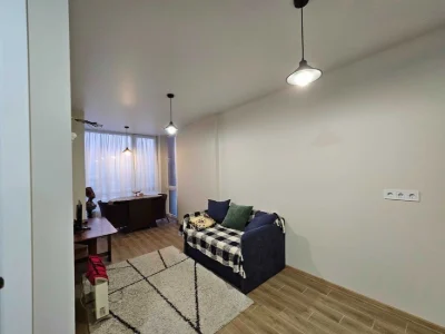 WITHOUT% Sale of two-room Studio 37m2 residential complex 4U |m| Akademmistechk