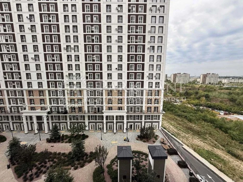 БЕЗ % Продаж 2-ної квартири Максимовича Михайла, 24 Престон,