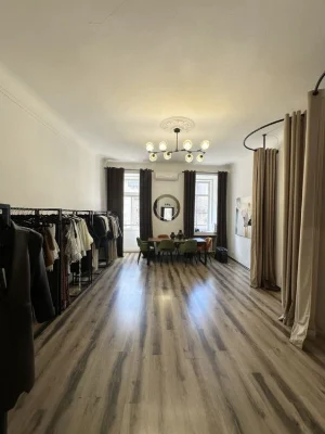 ‼️Продам 3 кімнатну   квартиру  /Центр /вул. Велика Василькі