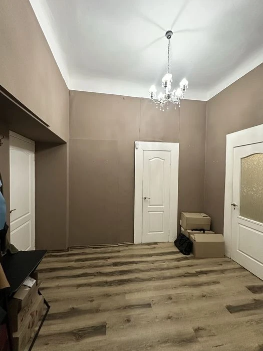 ‼️Продам 3 кімнатну   квартиру  /Центр /вул. Велика Василькі