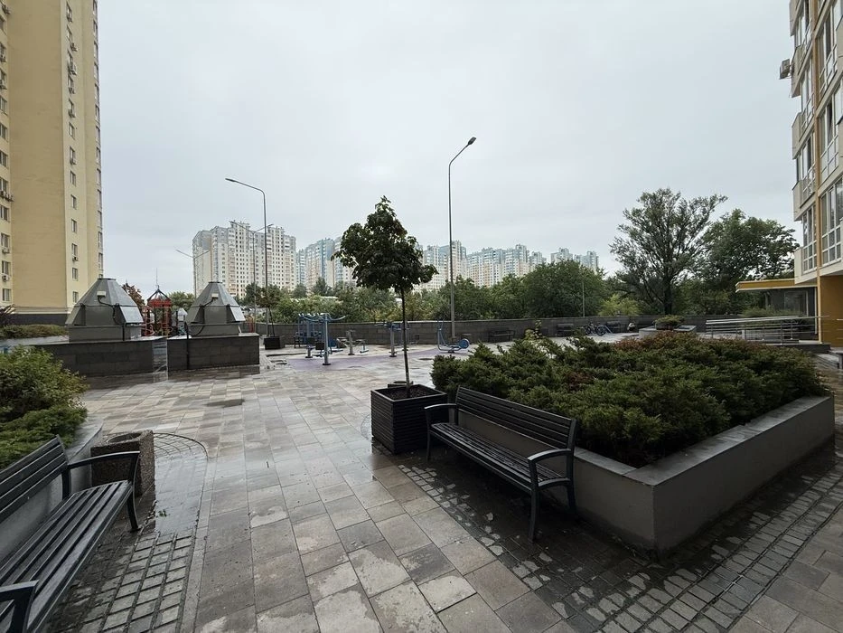 Residential complex Novomostytskyi SALE 1-room apartment 49 m2 POSSIBLE sale