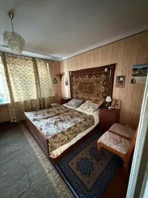 ‼️Поділ‼️ 3-кімнатна квартира в чудовому мальовничому районі