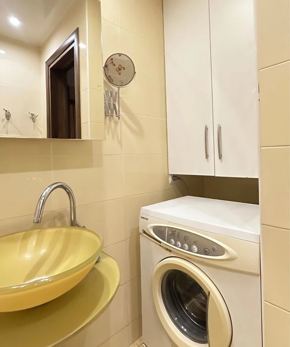 Продам 2 кімнатну квартиру