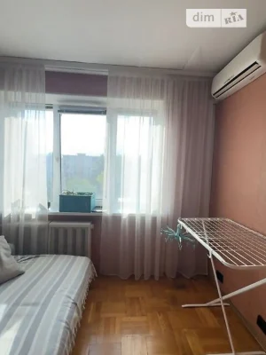 Sale of 3-room apartment 69 sq. m. on Levka Lukyanenka 5 street • ID