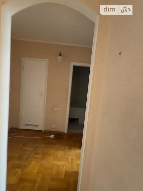Sale of 3-room apartment 69 sq. m. on Levka Lukyanenka 5 street • ID