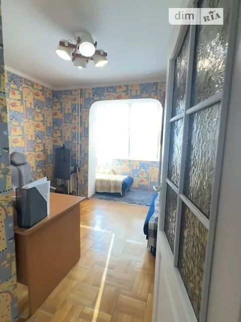 Sale of 3-room apartment 69 sq. m. on Levka Lukyanenka 5 street • ID