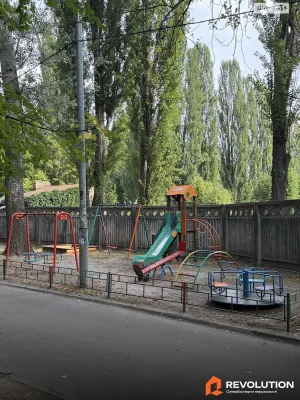 Продаж Квартира Сирець
