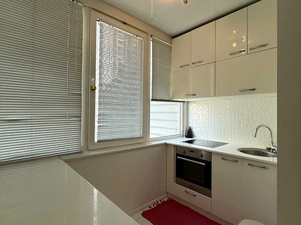 Apartment. Odesa, Lustdorf road, str. (Chernomorskaya doro