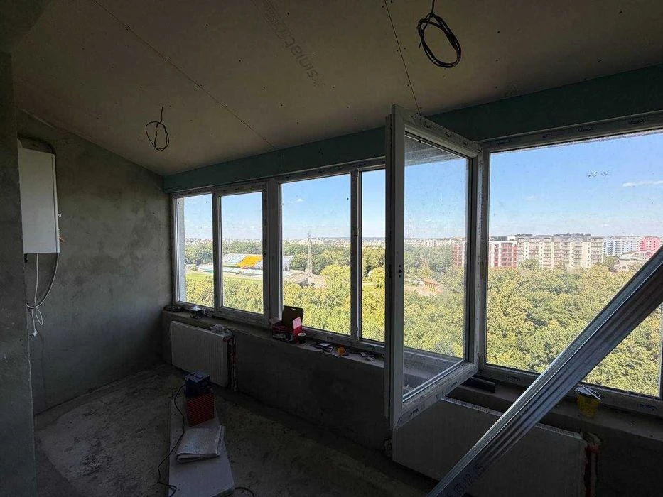 Продам 3-4 кім квартиру вул. Чорновола
