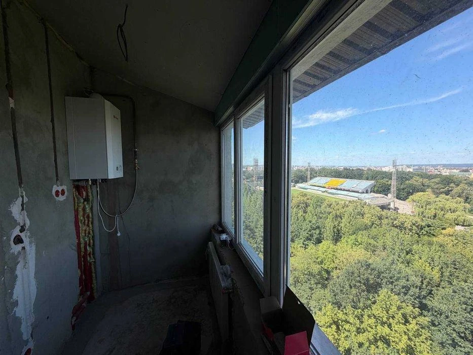 Продам 3-4 кім квартиру вул. Чорновола