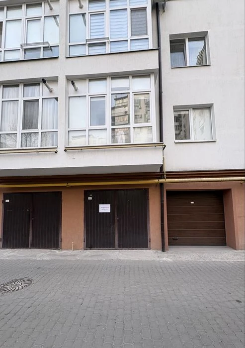 Продаж гаража Національної Гвардії 14В