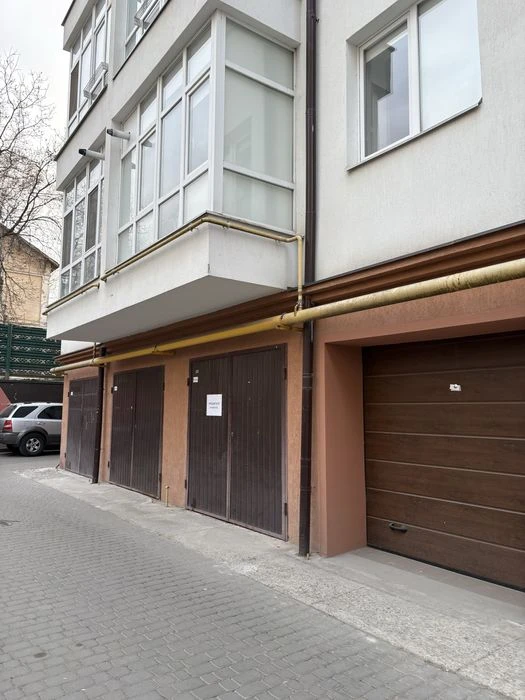 Продаж гаража Національної Гвардії 14В