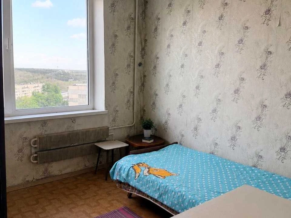Apartment. Kharkiv, Peremohy Avenue.