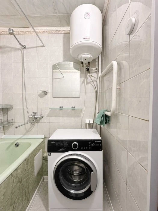 Продаж 2-х кімн квартири вул.Леся Курбаса 3Г Святошино Борща