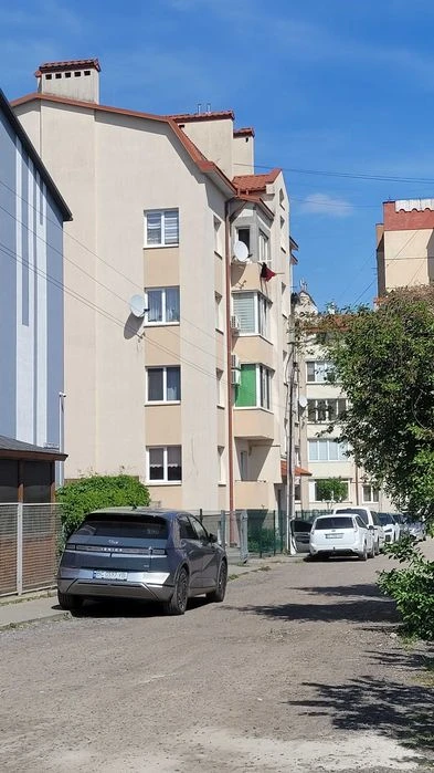 Продаж в.Мазепи-Творча ділянка приватизована 8сот 250тис всі