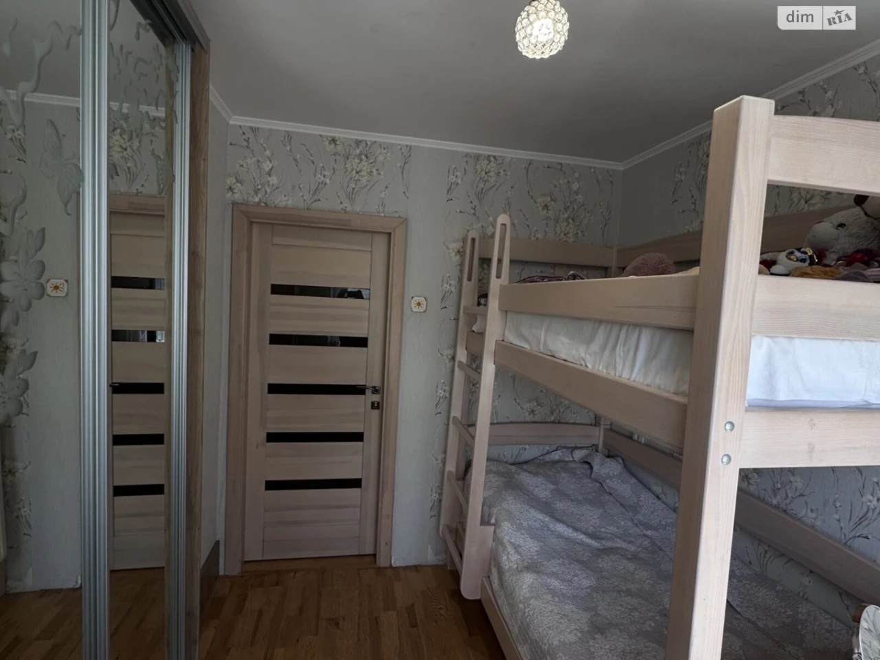 Продаж Квартира Київська