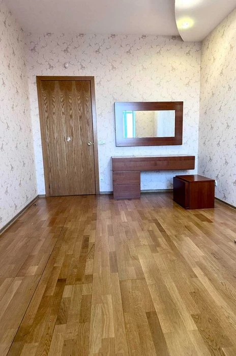 Price reduced! Exclusive 3-room apartment for sale on ul.
