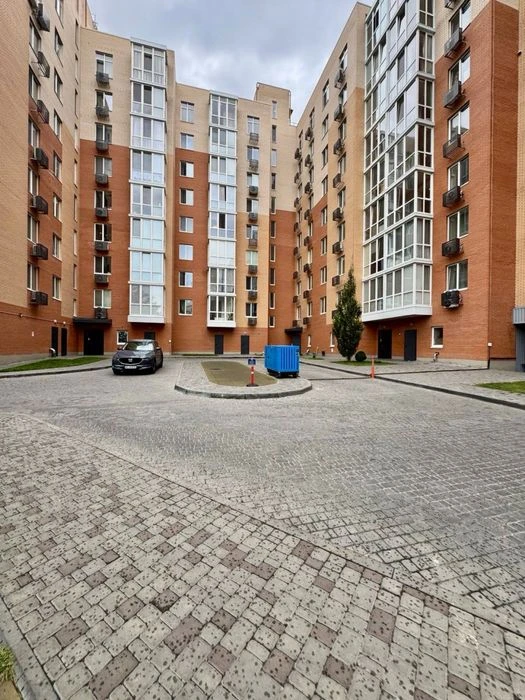Продам квартиру в ЖК Затишний / Перемога