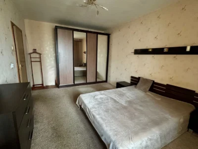 Продаж 2к квартири з ремонтом, вул. Милославська, Троєщина