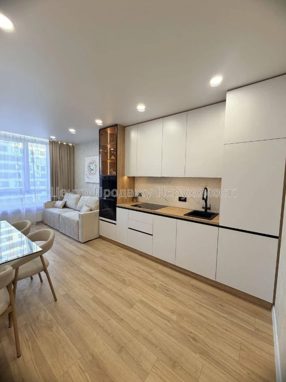 Продаж 1-кімн. квартири 44 м², 16/25 эт, ЖК Варшавський 3, К