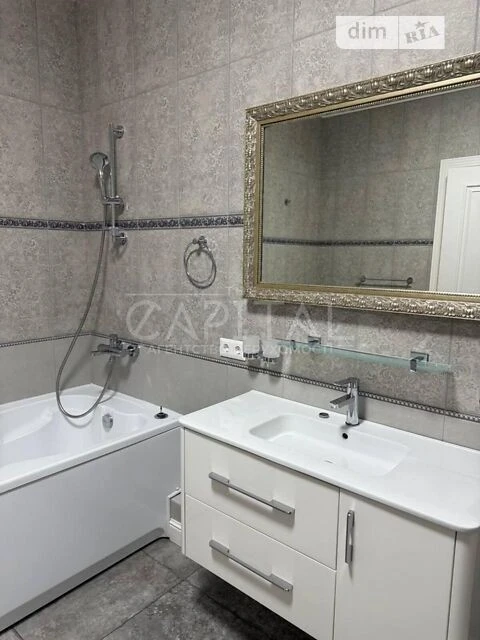 Продаж 3к квартири 150 кв. м на узвіз Кловський 7А • ID 3468