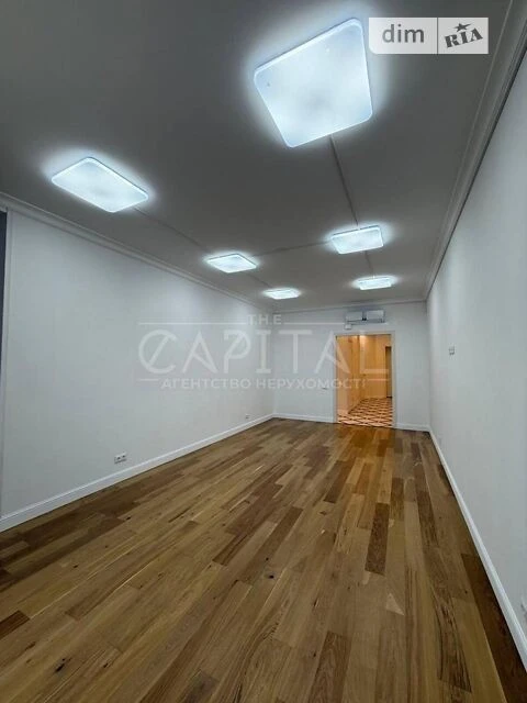 Продаж 3к квартири 150 кв. м на узвіз Кловський 7А • ID 3468