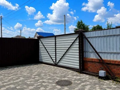 Будинок. Житомир, Крошенський масив