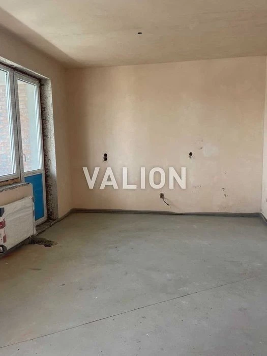 Sale without commission of a 1-room apartment on Sofia R street
