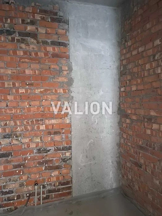 Sale without commission of a 1-room apartment on Sofia R street