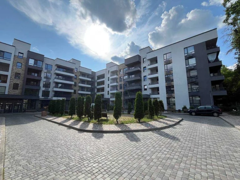 Продаж 1-кімнатної квартири 39м у Пущі-Водиці вул. Квітки Ці