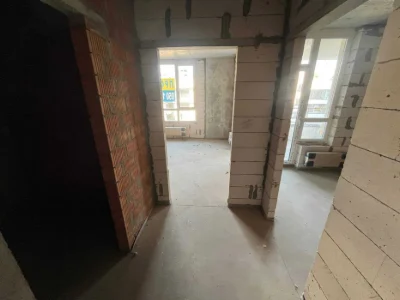 Продаж 1-кімнатної квартири 39м у Пущі-Водиці вул. Квітки Ці